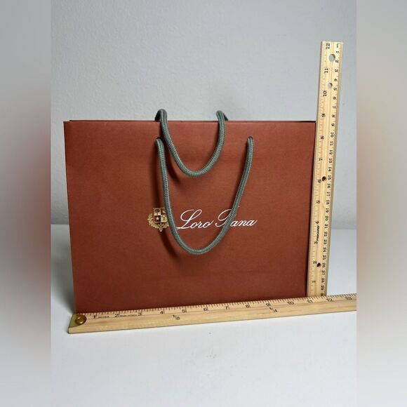 Loro Piana Paper Gift Bag 12” x 8,5” x 3” - Picture 5 of 7